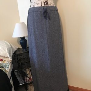 Super cute blue/grey draw string skirt! Size lg